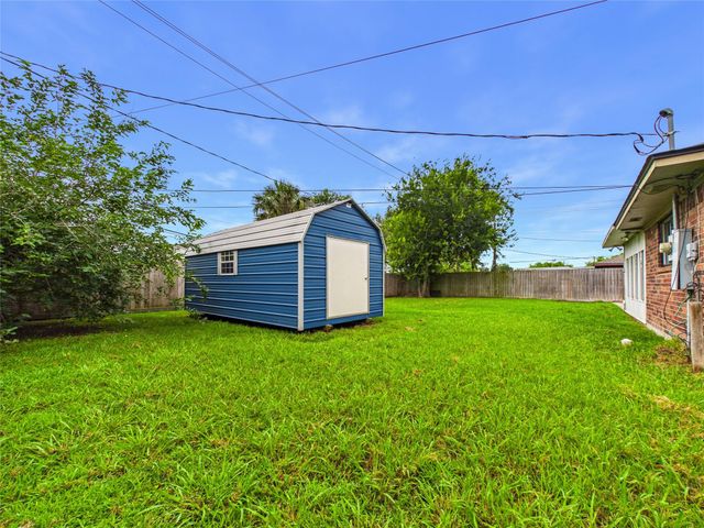 10306 Rustic Rock Road, La Porte, TX 77571