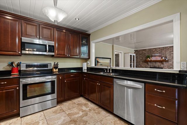 37 E VANDERBILT STREET, Orlando, FL 32804