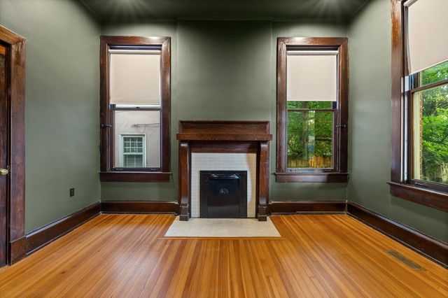 1406 Chamberlain Avenue, Chattanooga, TN 37404