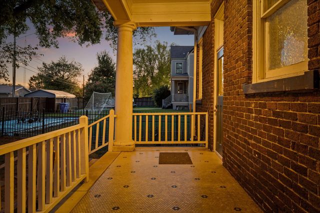 1406 Chamberlain Avenue, Chattanooga, TN 37404