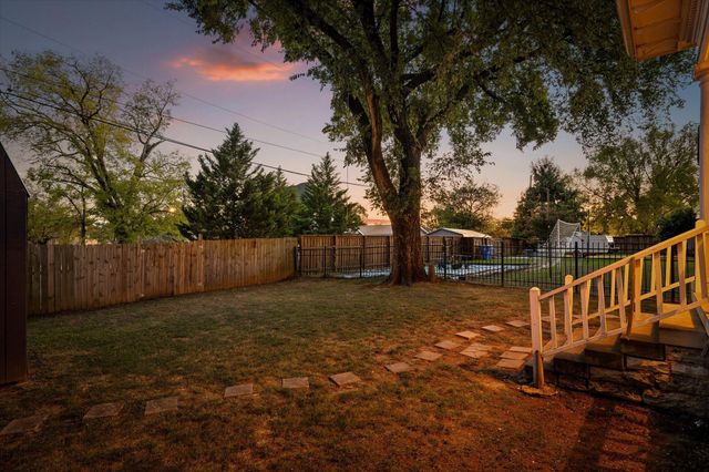 1406 Chamberlain Avenue, Chattanooga, TN 37404