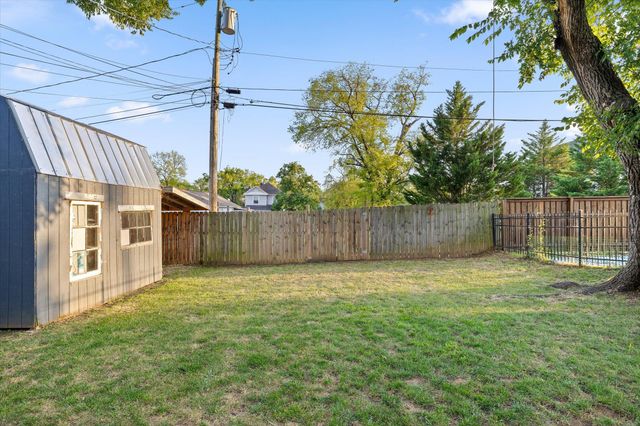 1406 Chamberlain Avenue, Chattanooga, TN 37404