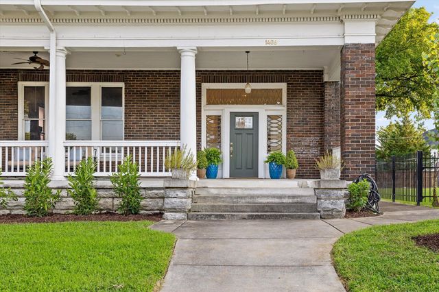 1406 Chamberlain Avenue, Chattanooga, TN 37404