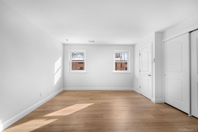 96 Artist Lake Drive, Middle Island, NY 11953