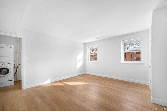 96 Artist Lake Drive, Middle Island, NY 11953