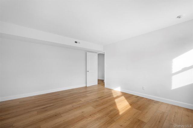 96 Artist Lake Drive, Middle Island, NY 11953