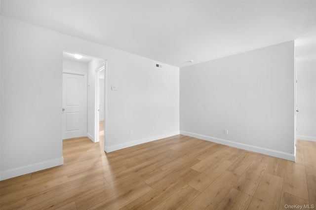 96 Artist Lake Drive, Middle Island, NY 11953