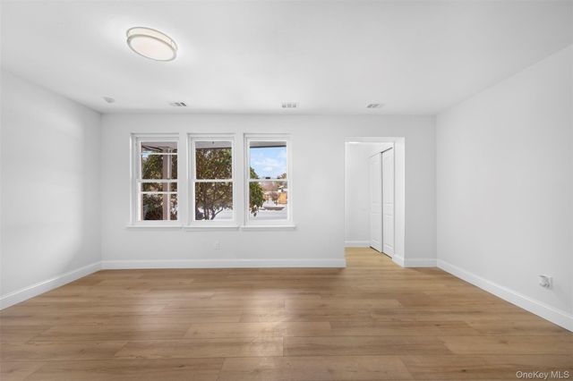 96 Artist Lake Drive, Middle Island, NY 11953