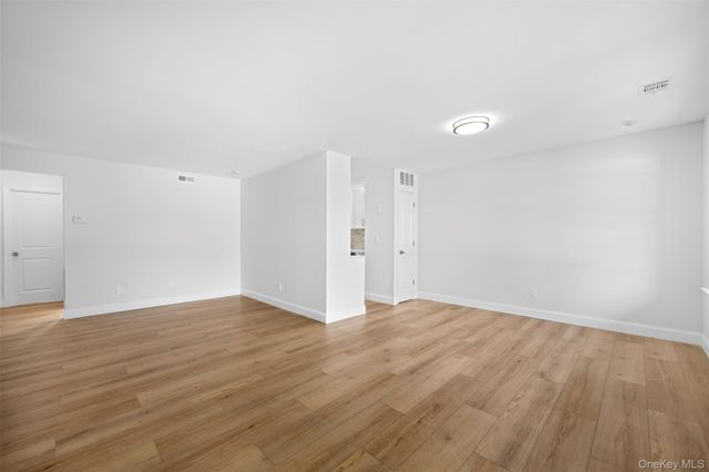 96 Artist Lake Drive, Middle Island, NY 11953