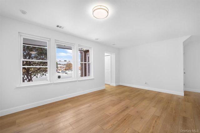 96 Artist Lake Drive, Middle Island, NY 11953