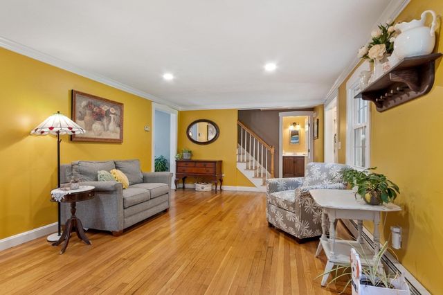 287 Northfield Rd, Lunenburg, MA 01462