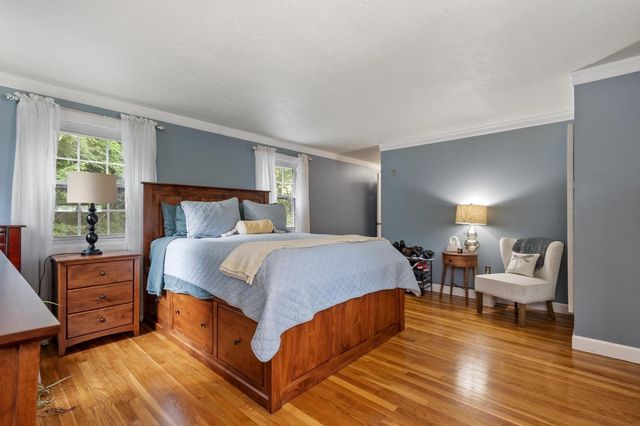 287 Northfield Rd, Lunenburg, MA 01462