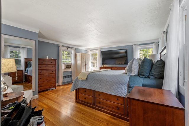 287 Northfield Rd, Lunenburg, MA 01462