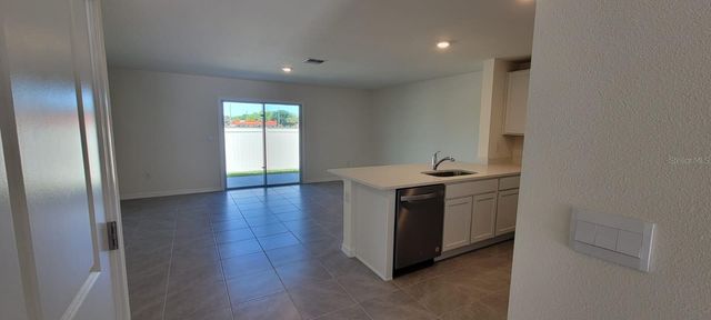 8226 SW 67TH AVENUE, Ocala, FL 34476