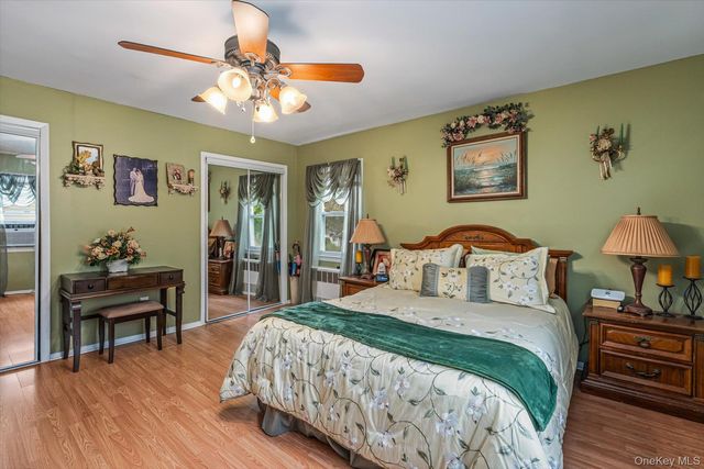 7942 264th Street, Glen Oaks, NY 11004