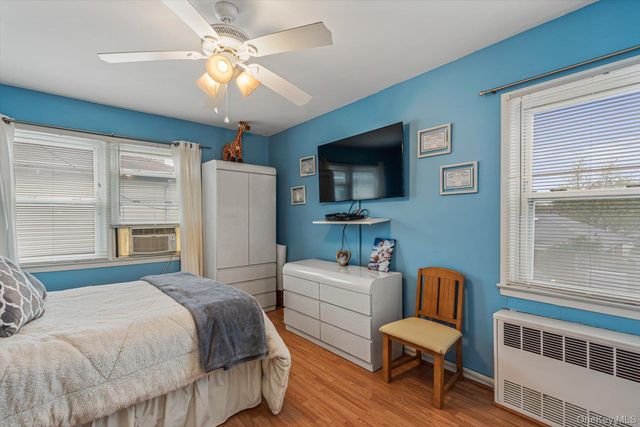 7942 264th Street, Glen Oaks, NY 11004