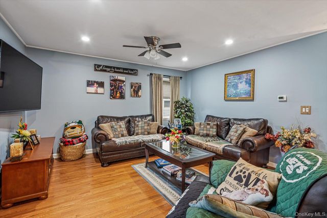 7942 264th Street, Glen Oaks, NY 11004