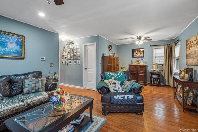 7942 264th Street, Glen Oaks, NY 11004