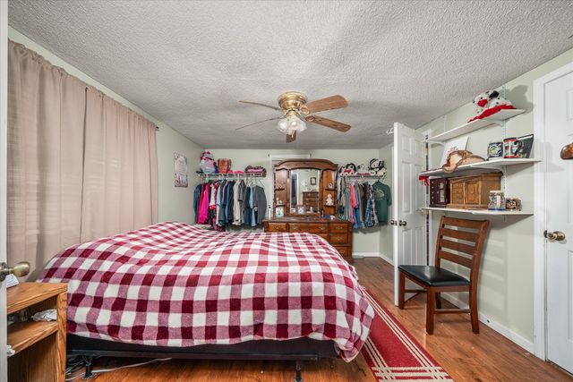 2095 Rickman Rd, Livingston, TN 38570