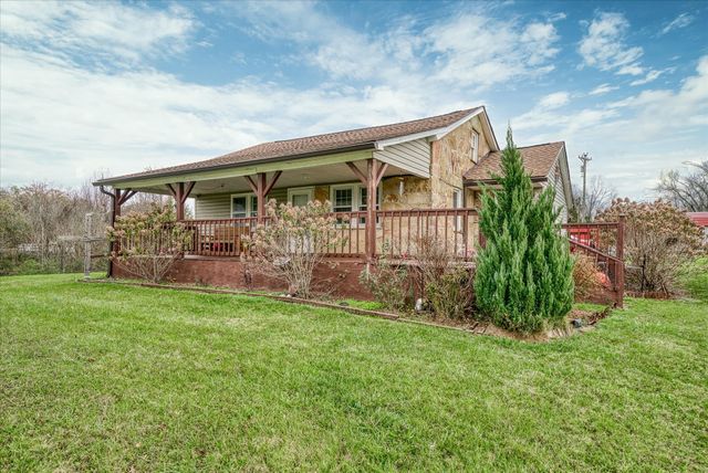 2095 Rickman Rd, Livingston, TN 38570