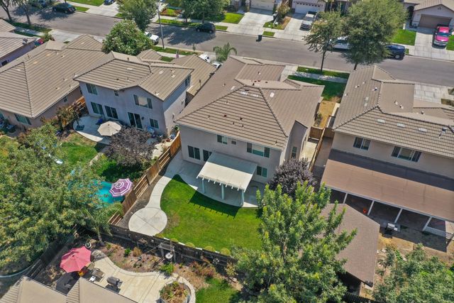 3024 W Elowin Avenue, Visalia, CA 93291