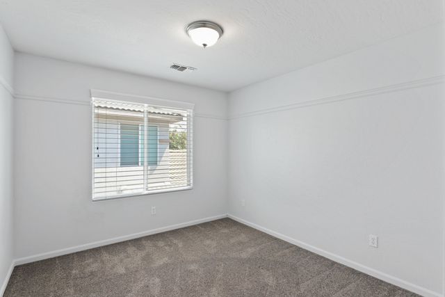 3024 W Elowin Avenue, Visalia, CA 93291