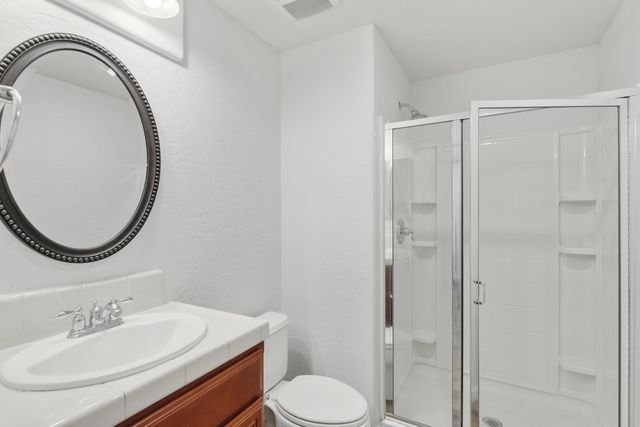 3024 W Elowin Avenue, Visalia, CA 93291