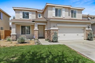 3024 W Elowin Avenue, Visalia, CA 93291
