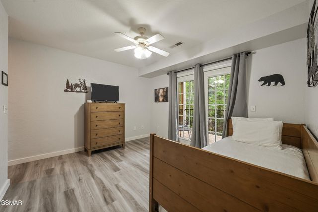 516 Proffitt Rd Unit 1, Gatlinburg, TN 37738