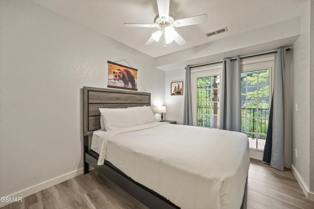 516 Proffitt Rd Unit 1, Gatlinburg, TN 37738