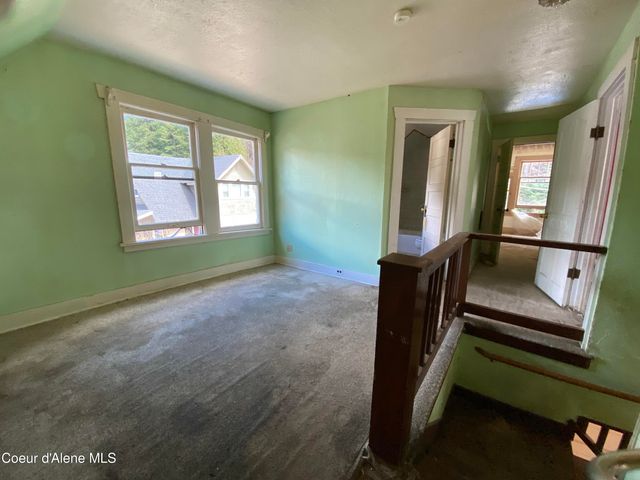 185 King St, Wallace, ID 83873