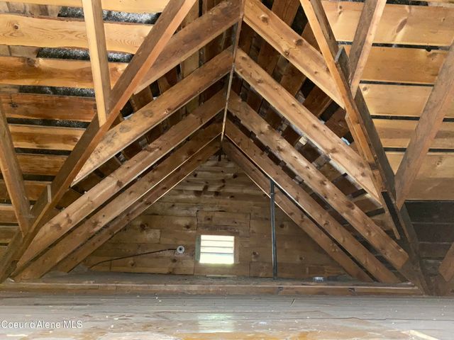 185 King St, Wallace, ID 83873