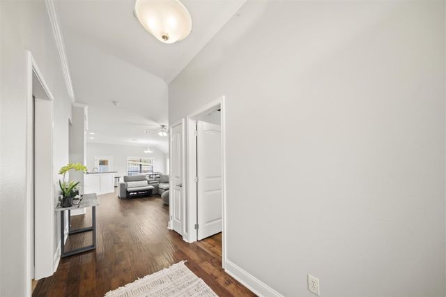 809 Emerald Dove Avenue, College Station, TX 77845