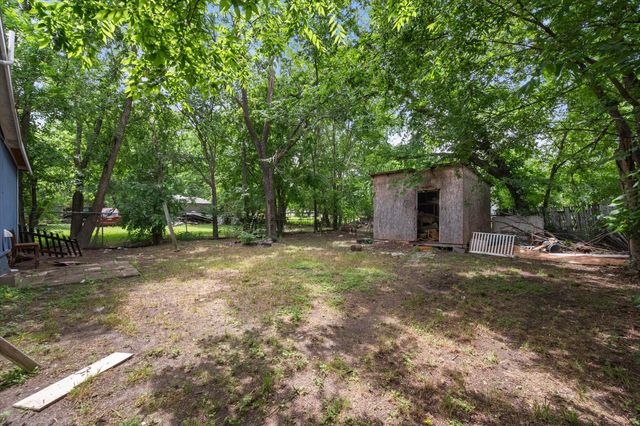 2118 W 12th Avenue, Corsicana, TX 75110