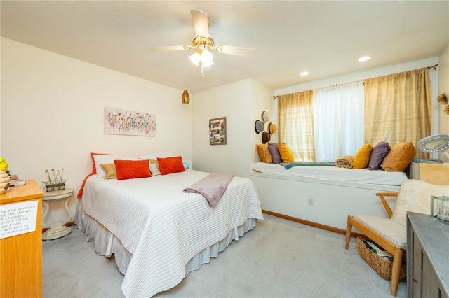 2811 SE 22nd Street 220, Des Moines, IA 50320