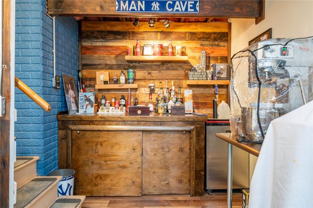 2811 SE 22nd Street 220, Des Moines, IA 50320