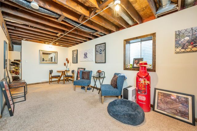 2811 SE 22nd Street 220, Des Moines, IA 50320