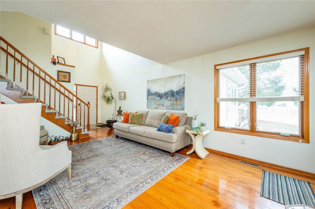 2811 SE 22nd Street 220, Des Moines, IA 50320