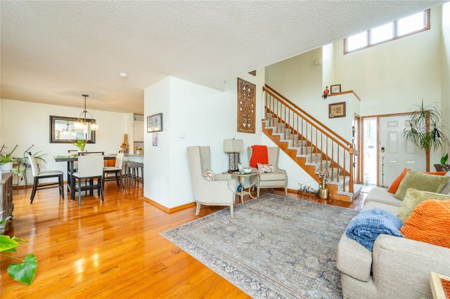 2811 SE 22nd Street 220, Des Moines, IA 50320