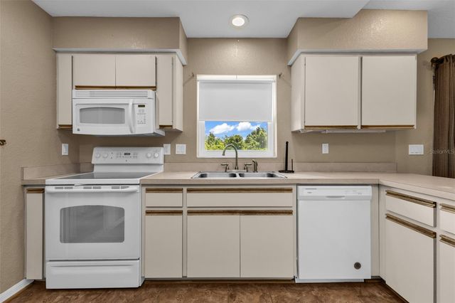 30 SUCCESS DRIVE, Punta Gorda, FL 33982