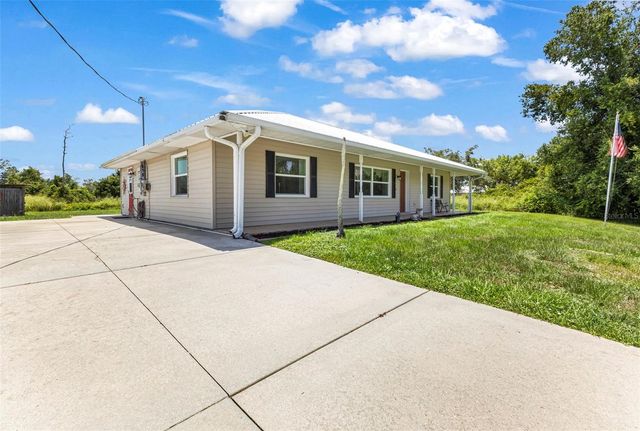 30 SUCCESS DRIVE, Punta Gorda, FL 33982