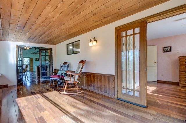 5196 Stagecoach Hill, Mountain Ranch, CA 95246