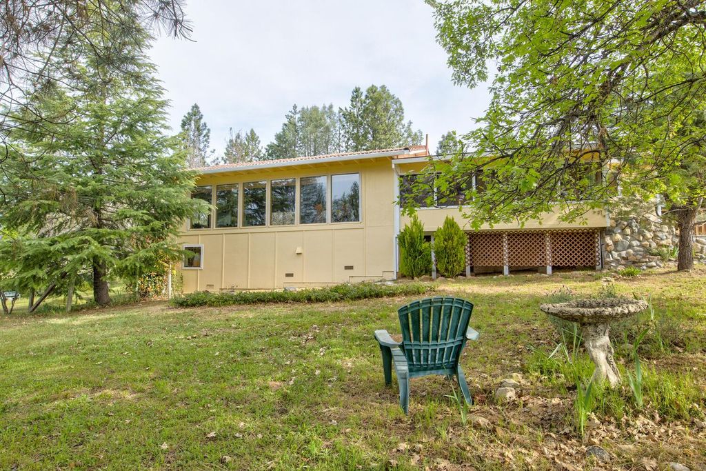 5196 Stagecoach Hill, Mountain Ranch, CA 95246