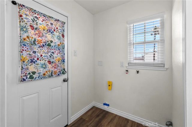 660 E Mountain View Street, Barstow, CA 92311