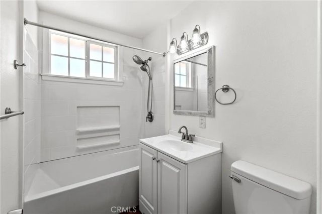 660 E Mountain View Street, Barstow, CA 92311