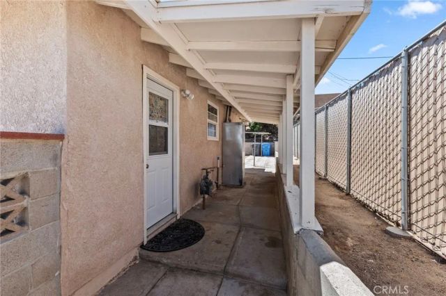 660 E Mountain View Street, Barstow, CA 92311