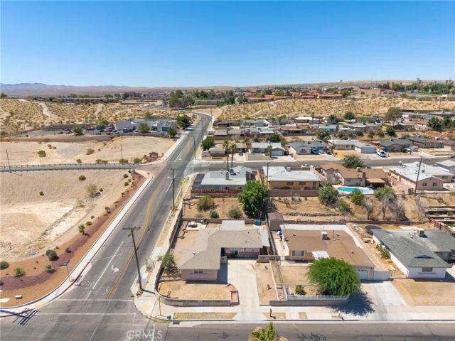 660 E Mountain View Street, Barstow, CA 92311
