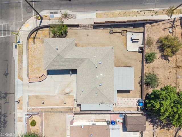 660 E Mountain View Street, Barstow, CA 92311