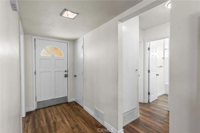 660 E Mountain View Street, Barstow, CA 92311