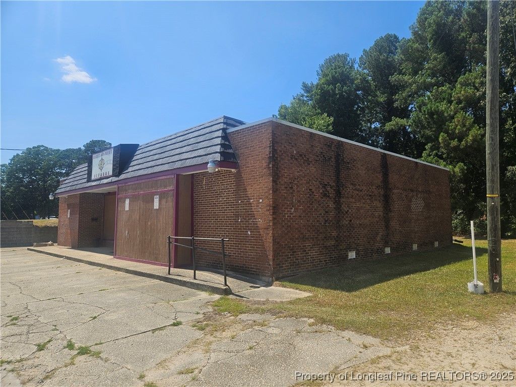 1023 Pamalee Drive, Fayetteville, NC 28303 — photo 2